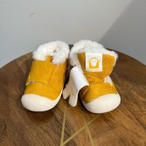 Debaijia toddler slippers